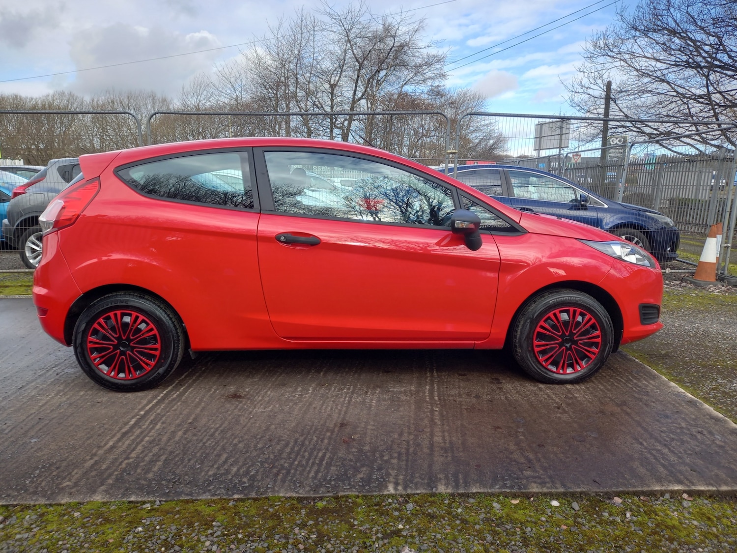 Used Ford Fiesta 2014 for sale - 77716571: Photo 9