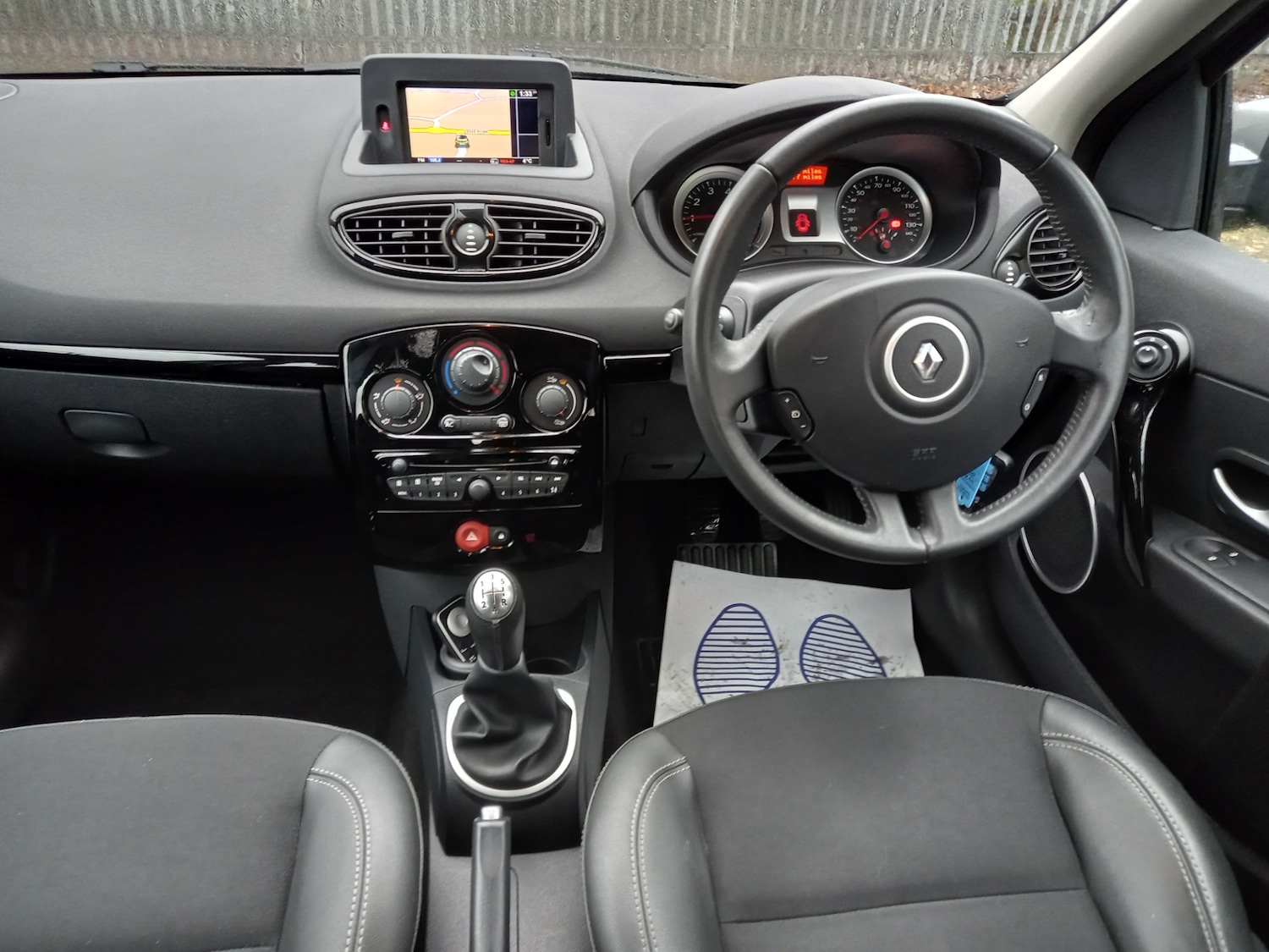 Used Renault Clio 2012 for sale - 76707017: Photo 16