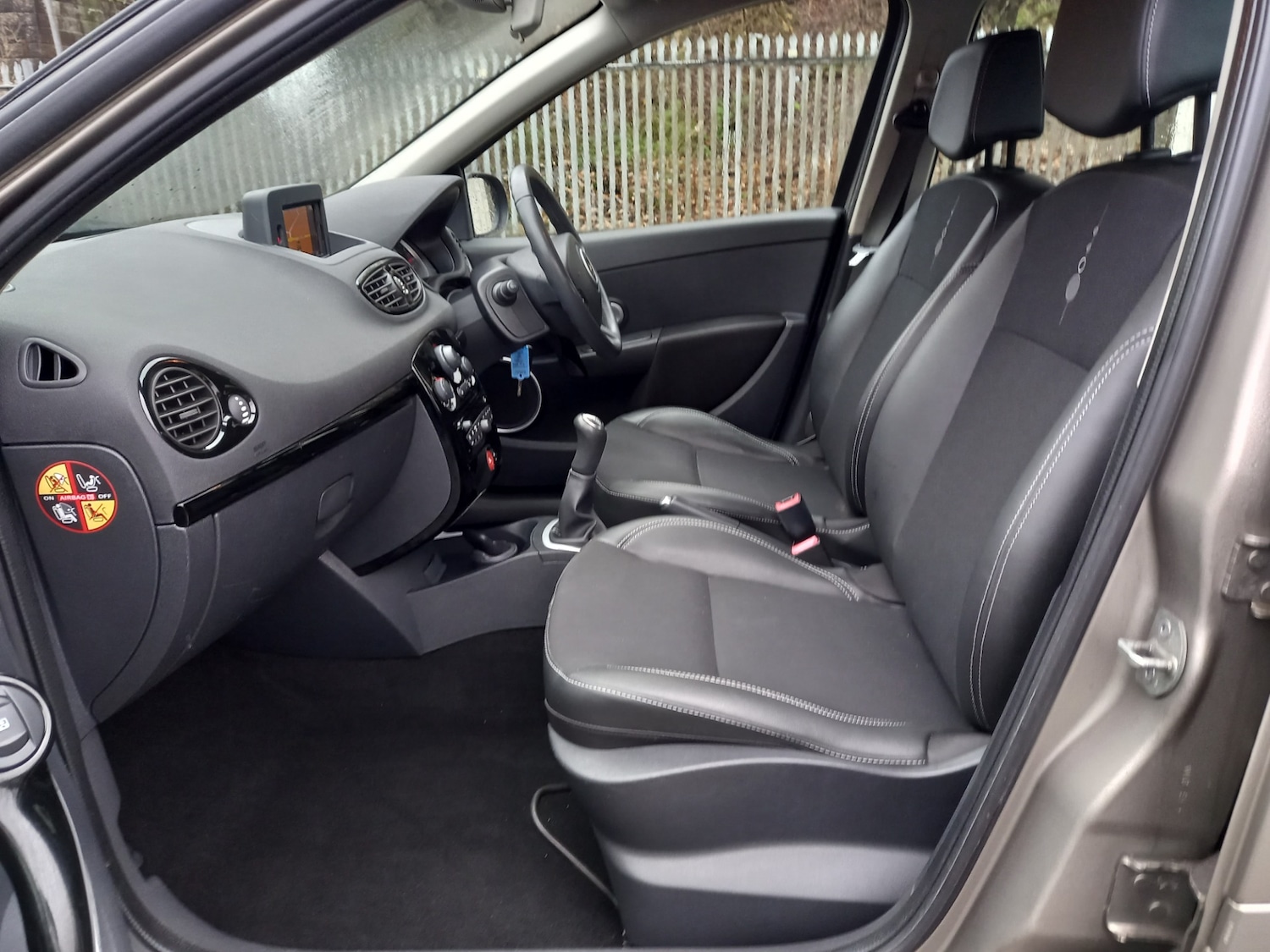 Used Renault Clio 2012 for sale - 76707017: Photo 22