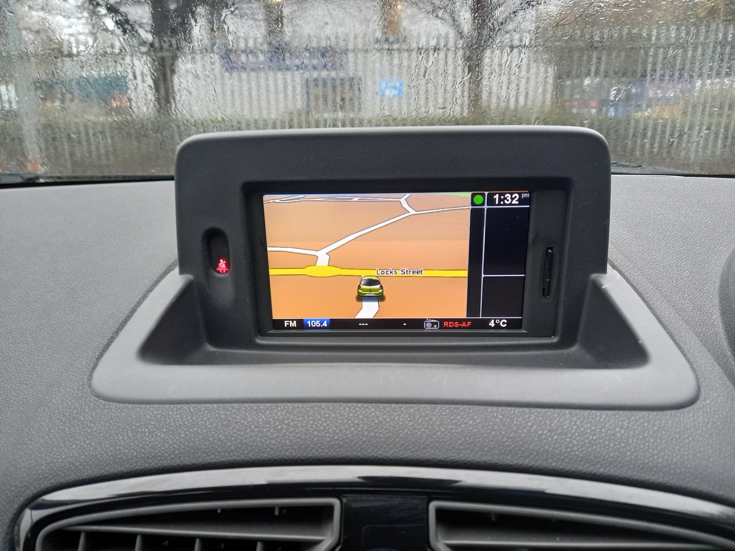 Used Renault Clio 2012 for sale - 76707017: Photo 25