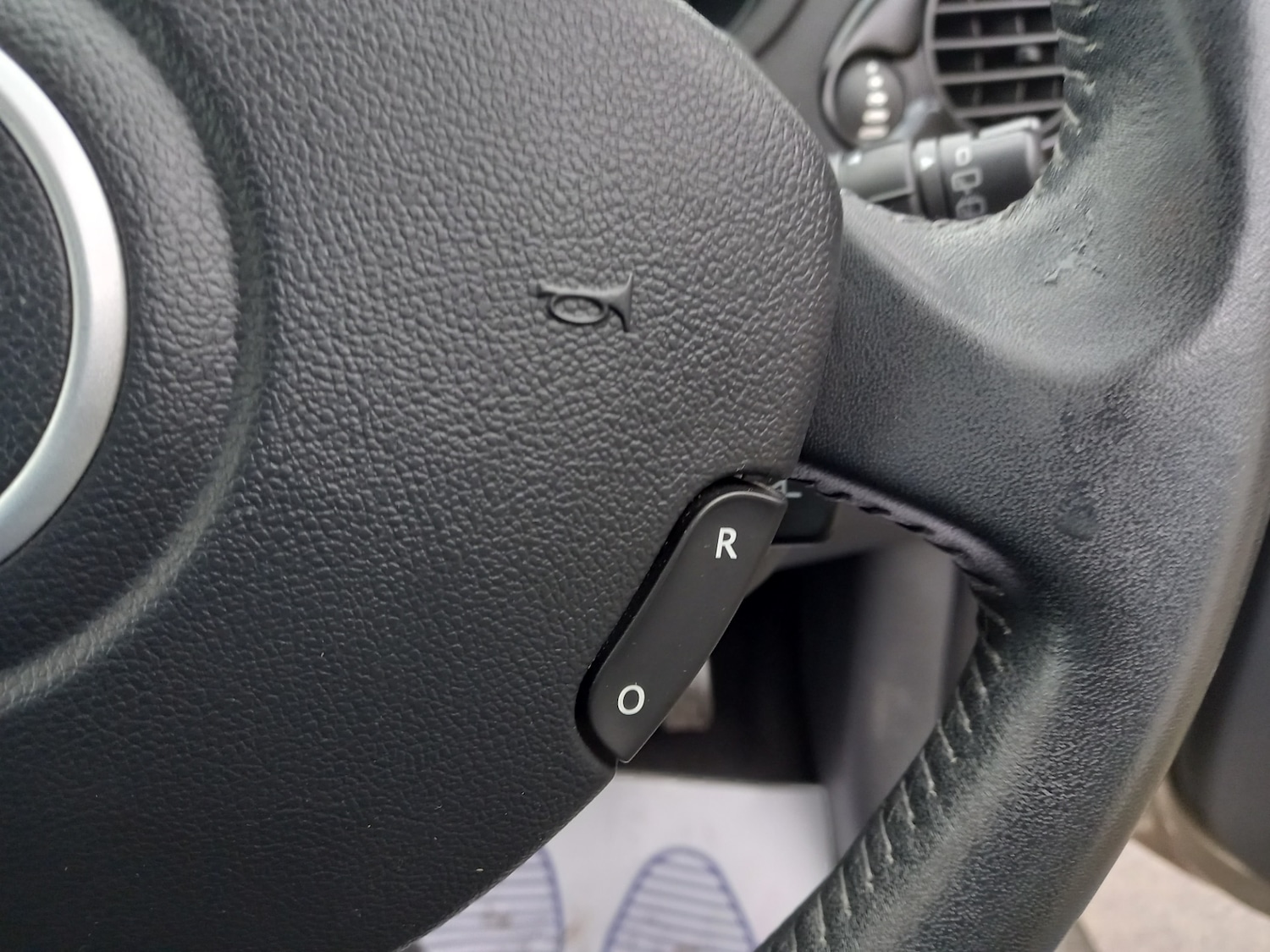 Used Renault Clio 2012 for sale - 76707017: Photo 33