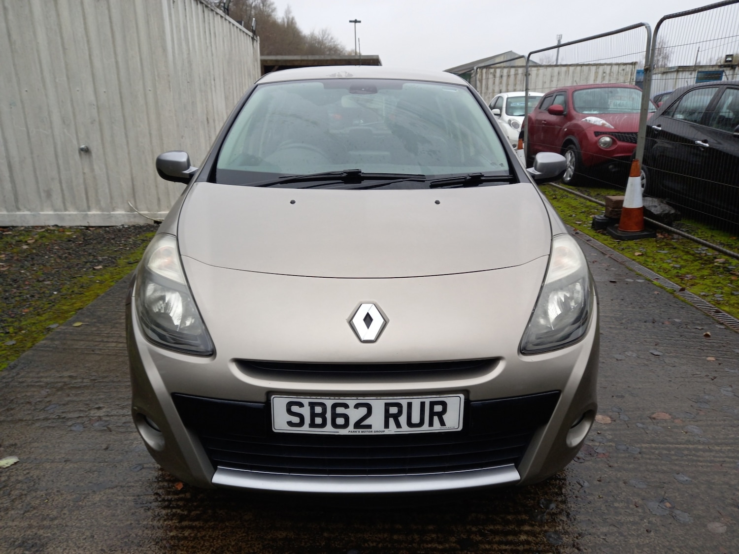 Used Renault Clio 2012 for sale - 76707017: Photo 8