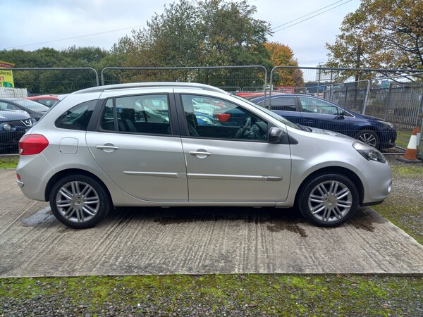 Used Renault Clio 2012 for sale - 76253048: Photo 12