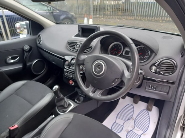 Used Renault Clio 2012 for sale - 76253048: Photo 13