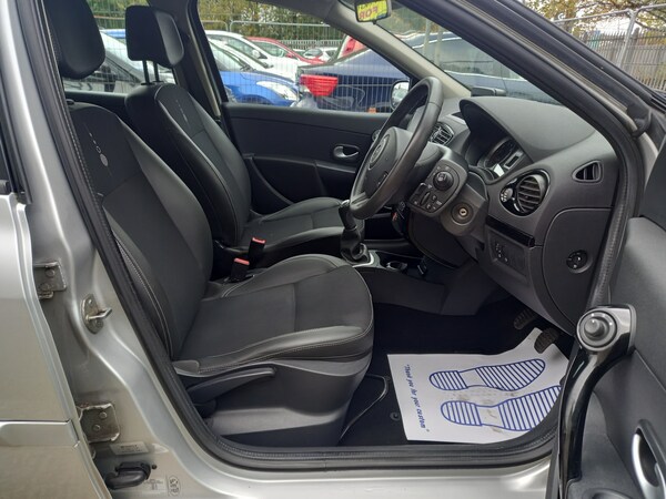 Used Renault Clio 2012 for sale - 76253048: Photo 15