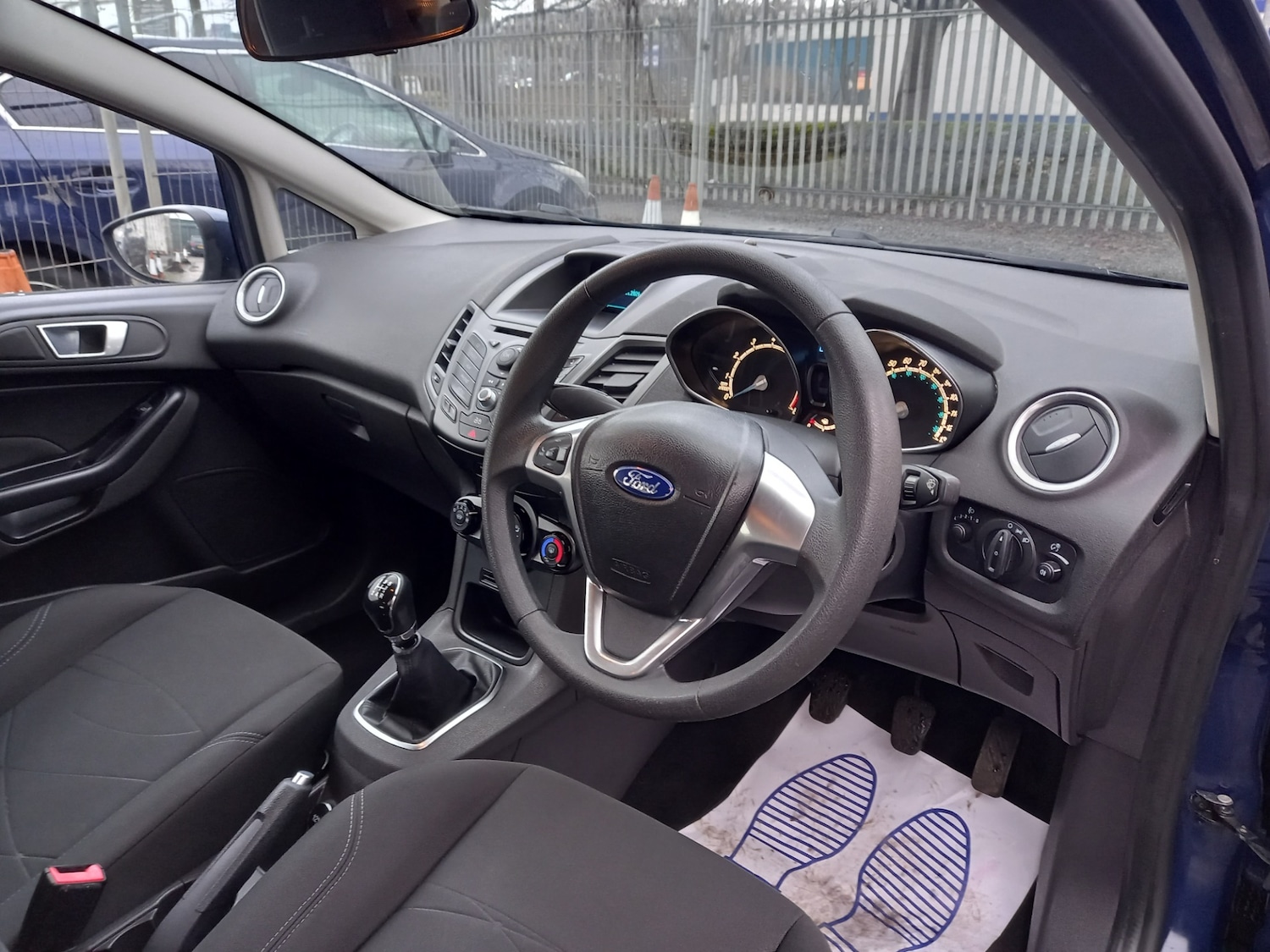 Used Ford Fiesta 2014 for sale - 77168113: Photo 9