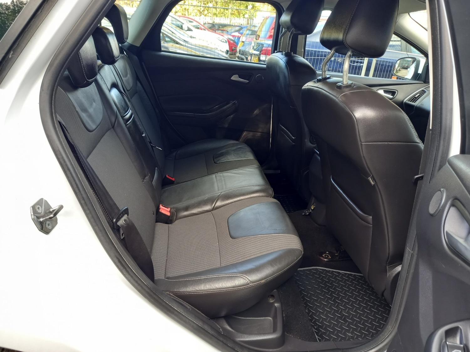 Used Ford Focus 2012 for sale - 76374954: Photo 16