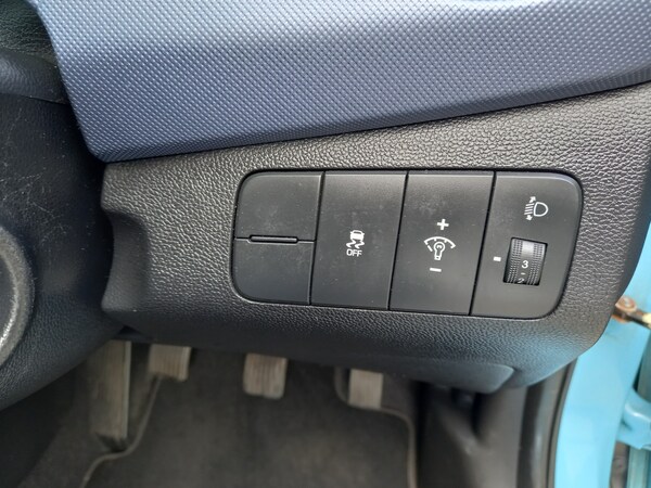 Used Hyundai i10 2014 for sale - 75406494: Photo 25
