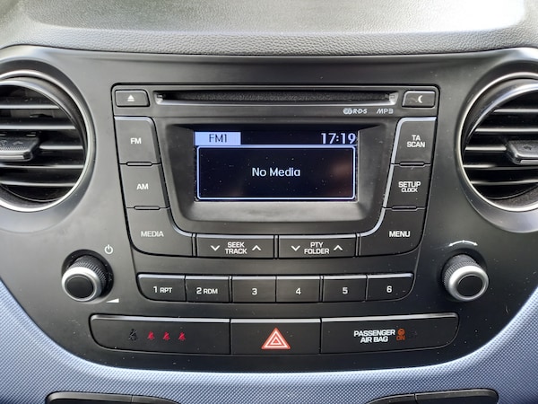 Used Hyundai i10 2014 for sale - 75406494: Photo 30