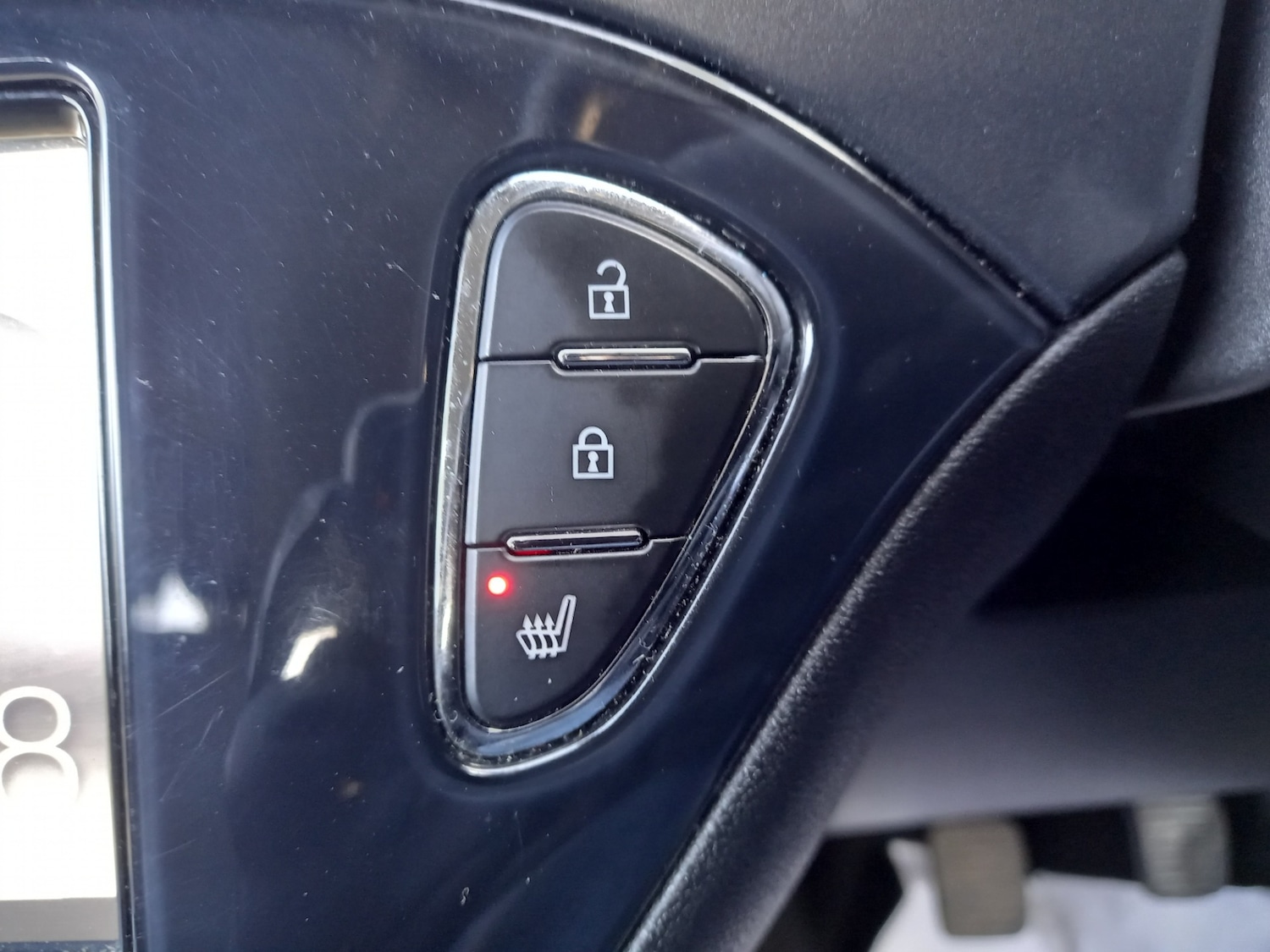 Used Vauxhall Corsa 2015 for sale - 77579285: Photo 31