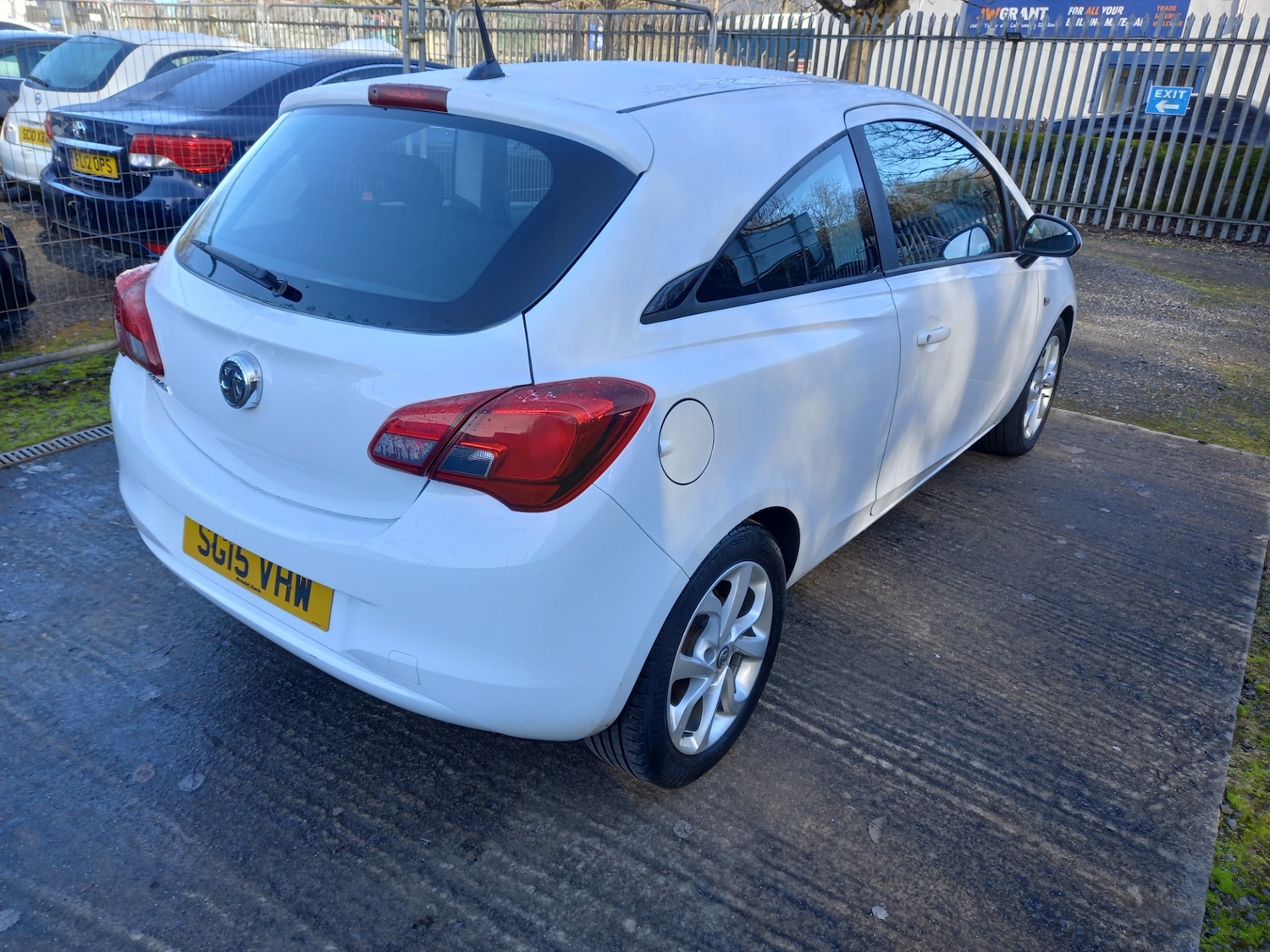 Used Vauxhall Corsa 2015 for sale - 77579285: Photo 5