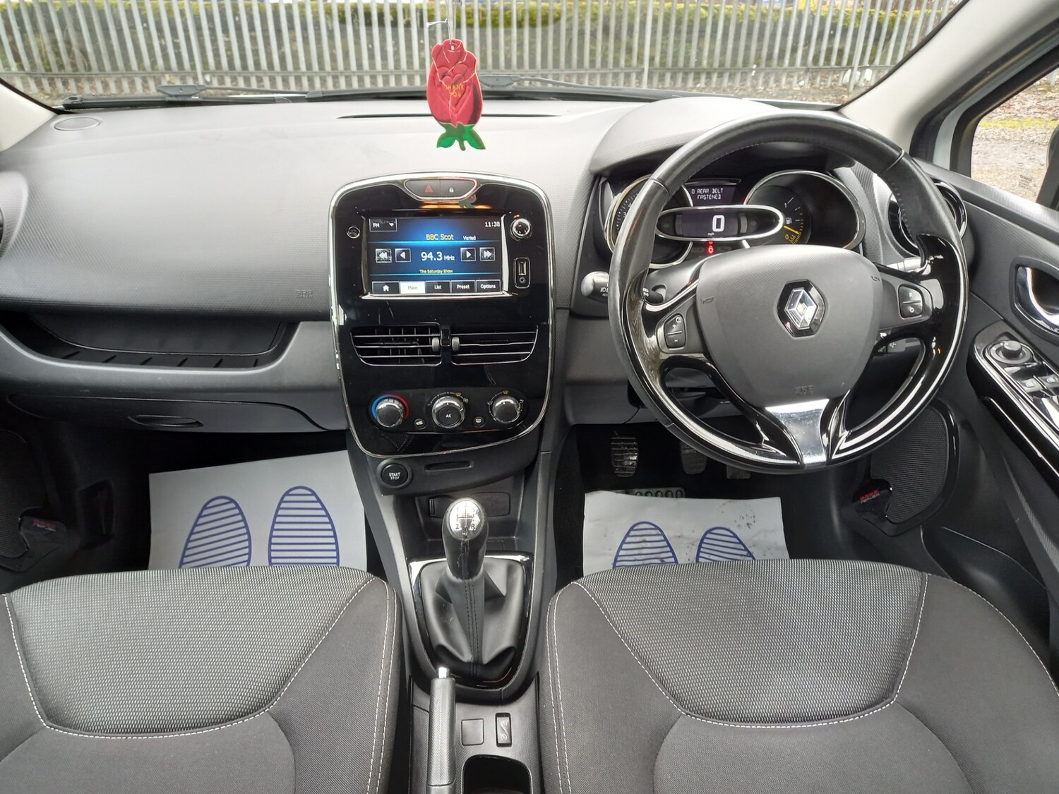 Used Renault Clio 2014 for sale - 77890156: Photo 15