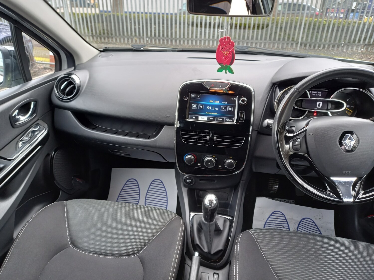 Used Renault Clio 2014 for sale - 77890156: Photo 16