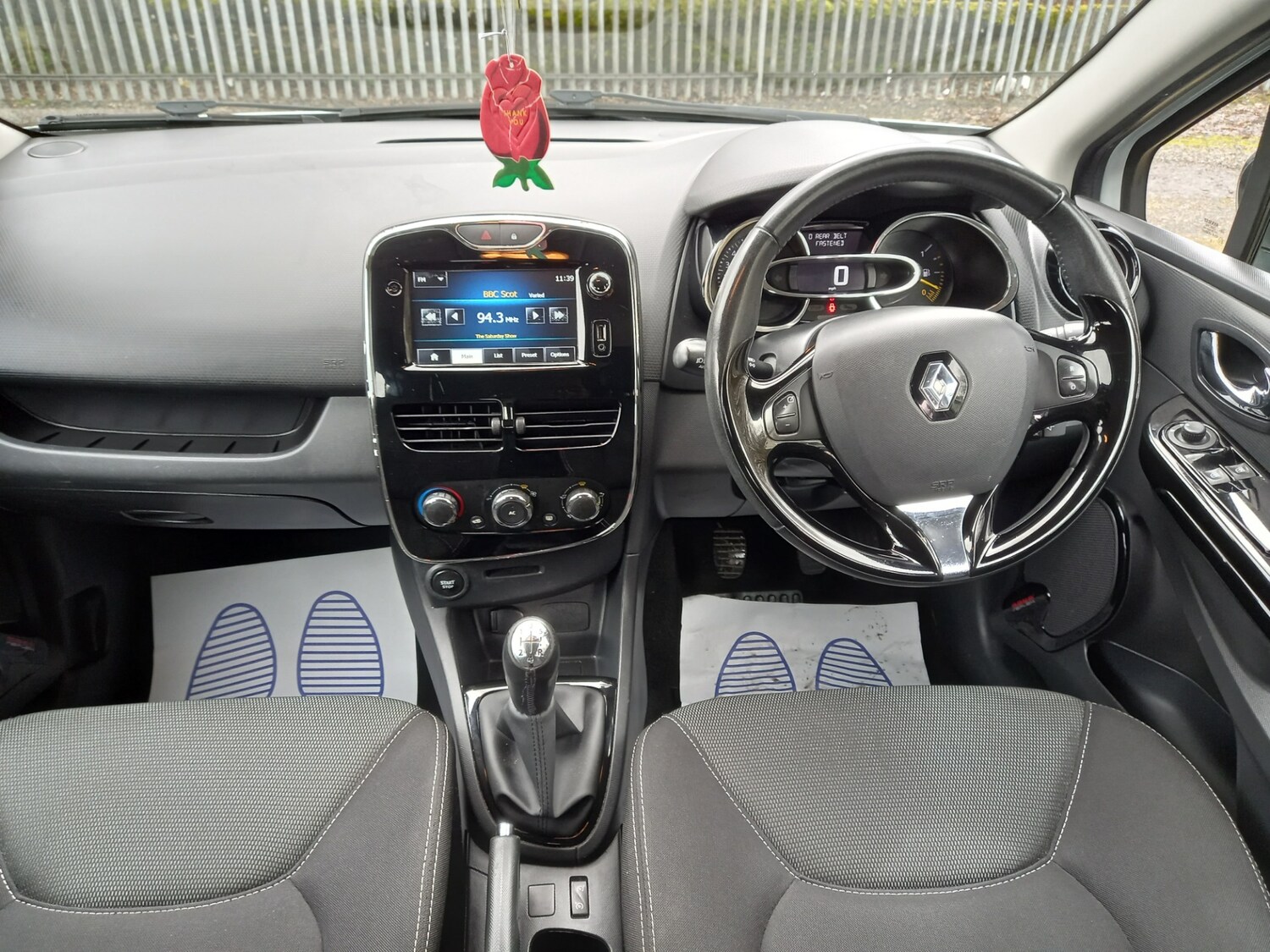 Used Renault Clio 2014 for sale - 77890156: Photo 17