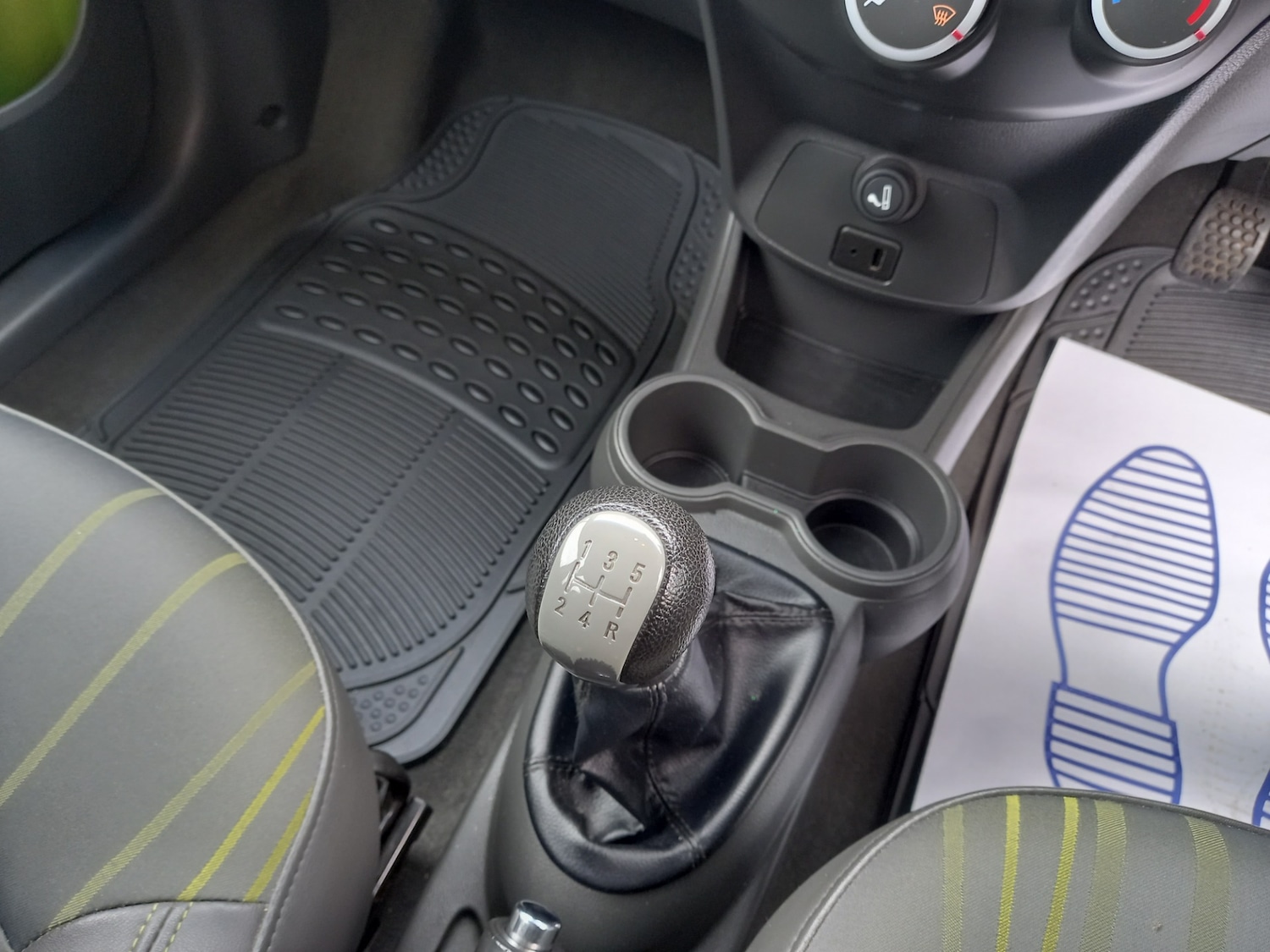 Used Chevrolet Spark 2013 for sale - 77745914: Photo 26