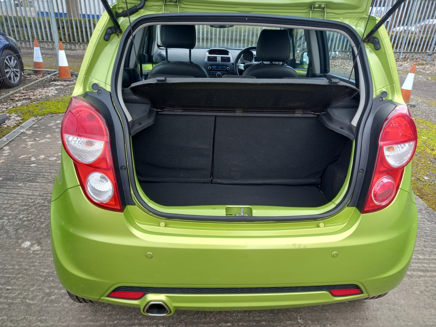 Used Chevrolet Spark 2013 for sale - 77745914: Photo 27