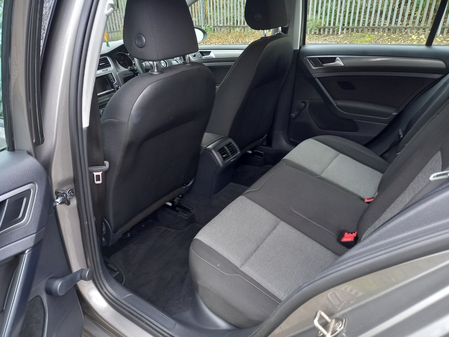 Used Volkswagen Golf 2015 for sale - 76319768: Photo 23