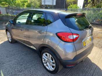 Used Renault Captur 2015 for sale - 74603055: Photo