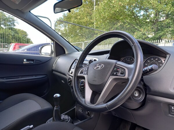 Used Hyundai i20 2013 for sale - 75604122: Photo 11