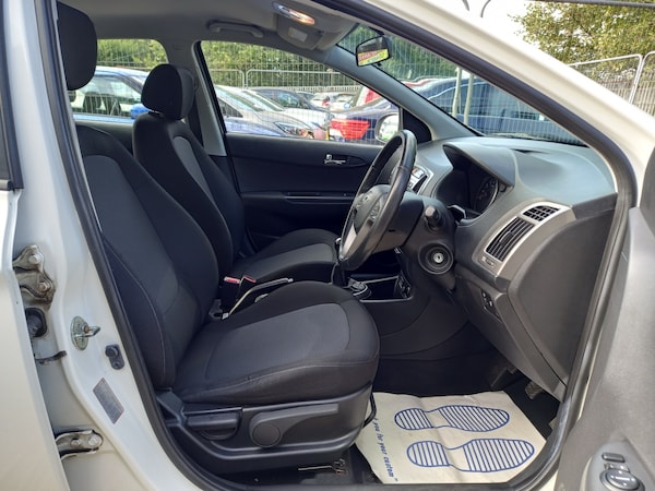 Used Hyundai i20 2013 for sale - 75604122: Photo 12