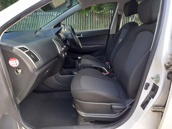 Used Hyundai i20 2013 for sale - 75604122: Photo 19