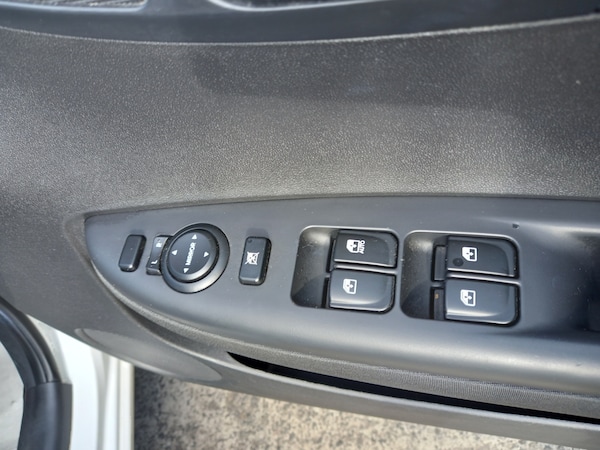 Used Hyundai i20 2013 for sale - 75604122: Photo 23
