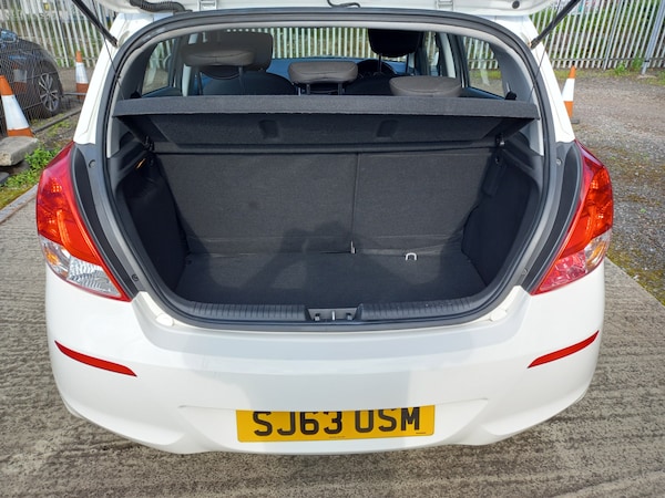 Used Hyundai i20 2013 for sale - 75604122: Photo 31