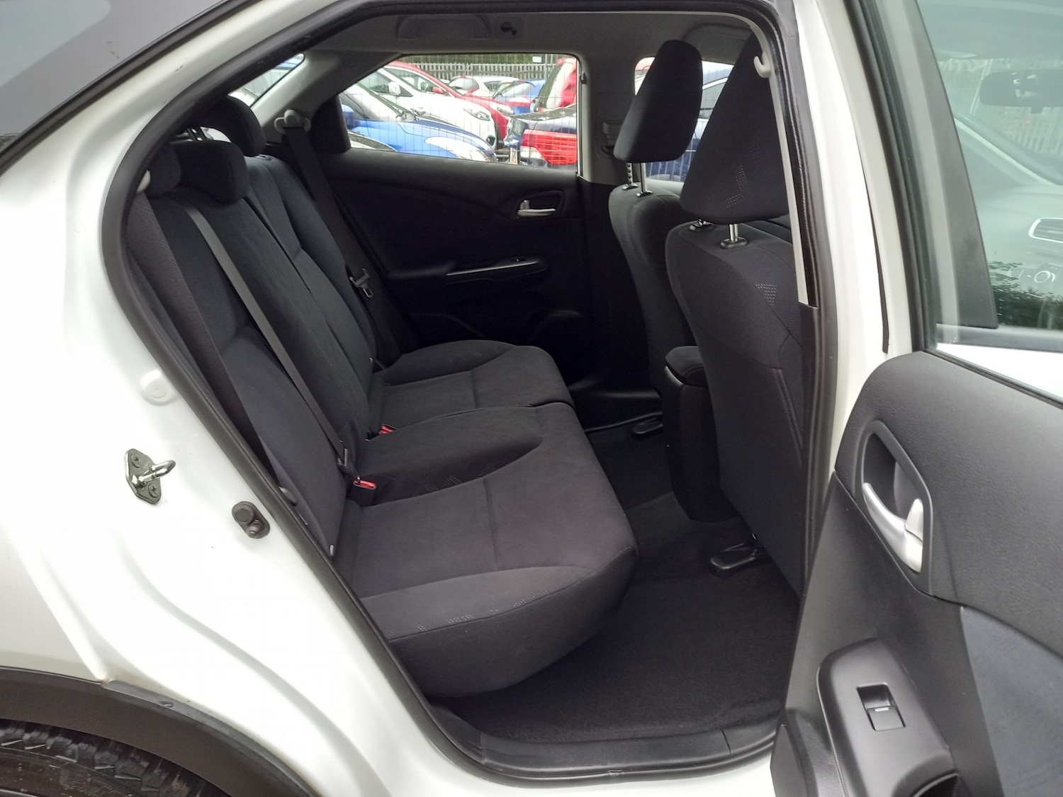 Used Honda Civic 2015 for sale - 76183112: Photo 19