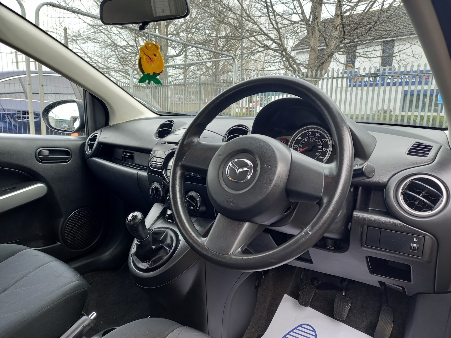 Used Mazda Mazda2 2013 for sale - 77813191: Photo 10