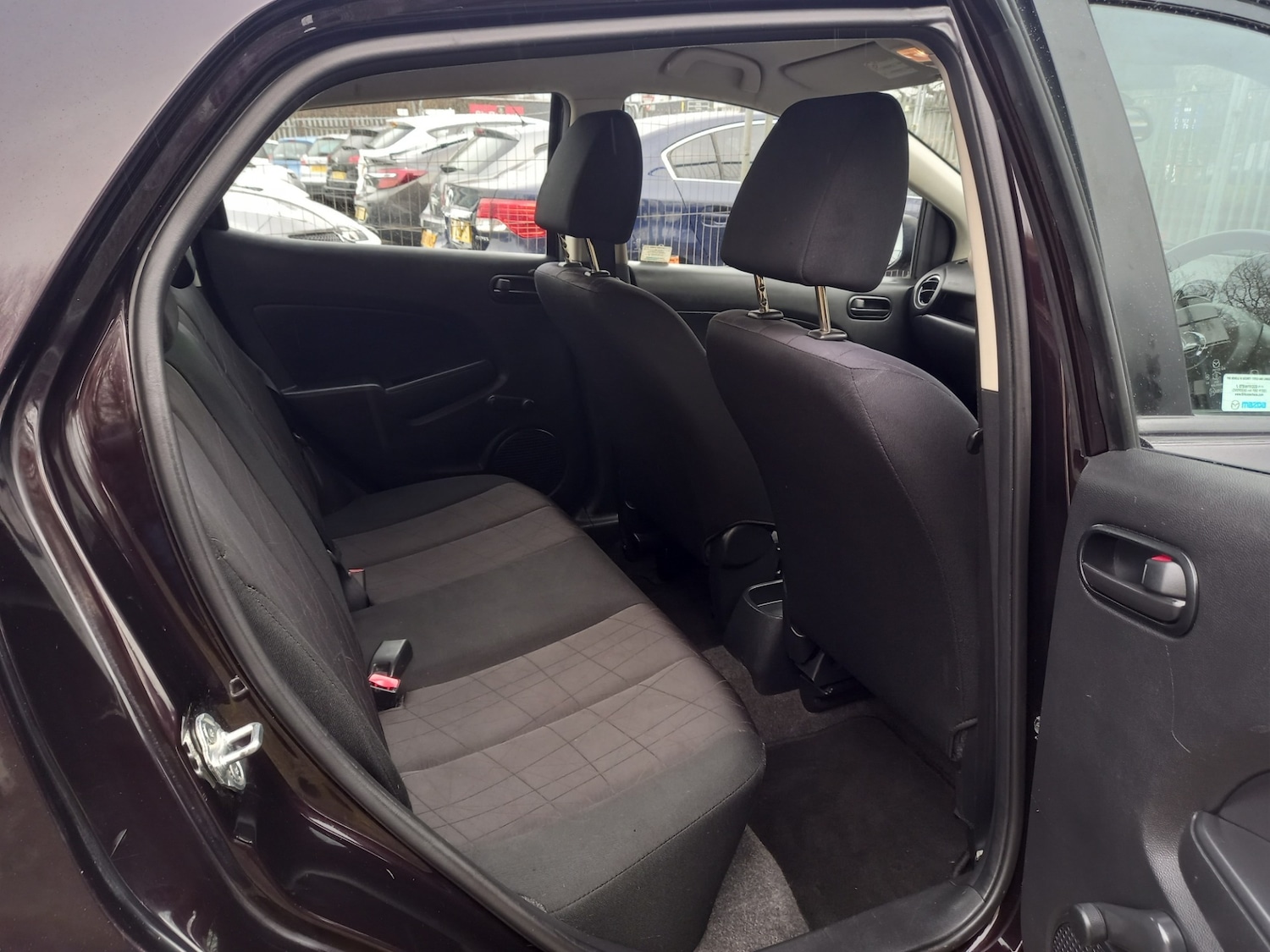 Used Mazda Mazda2 2013 for sale - 77813191: Photo 12