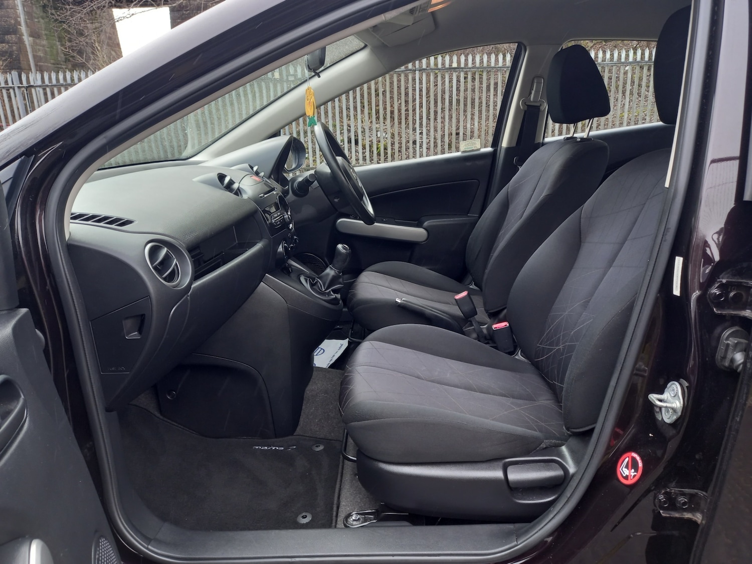 Used Mazda Mazda2 2013 for sale - 77813191: Photo 19