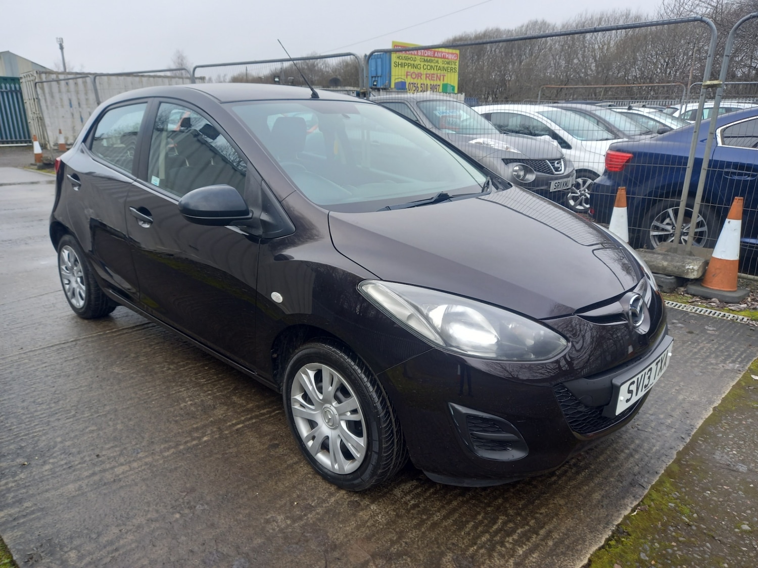 Used Mazda Mazda2 2013 for sale - 77813191: Photo 2