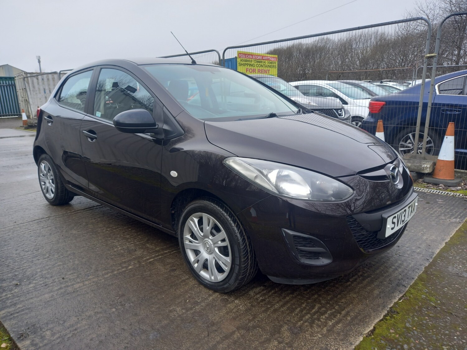 Used Mazda Mazda2 2013 for sale - 77813191: Photo 3