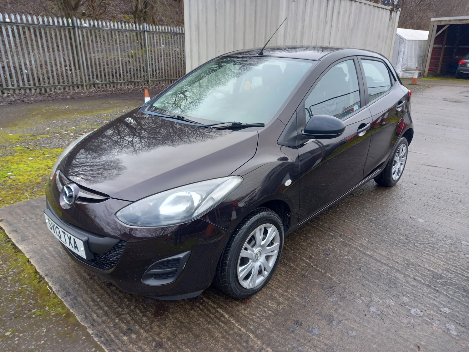 Used Mazda Mazda2 2013 for sale - 77813191: Photo 5