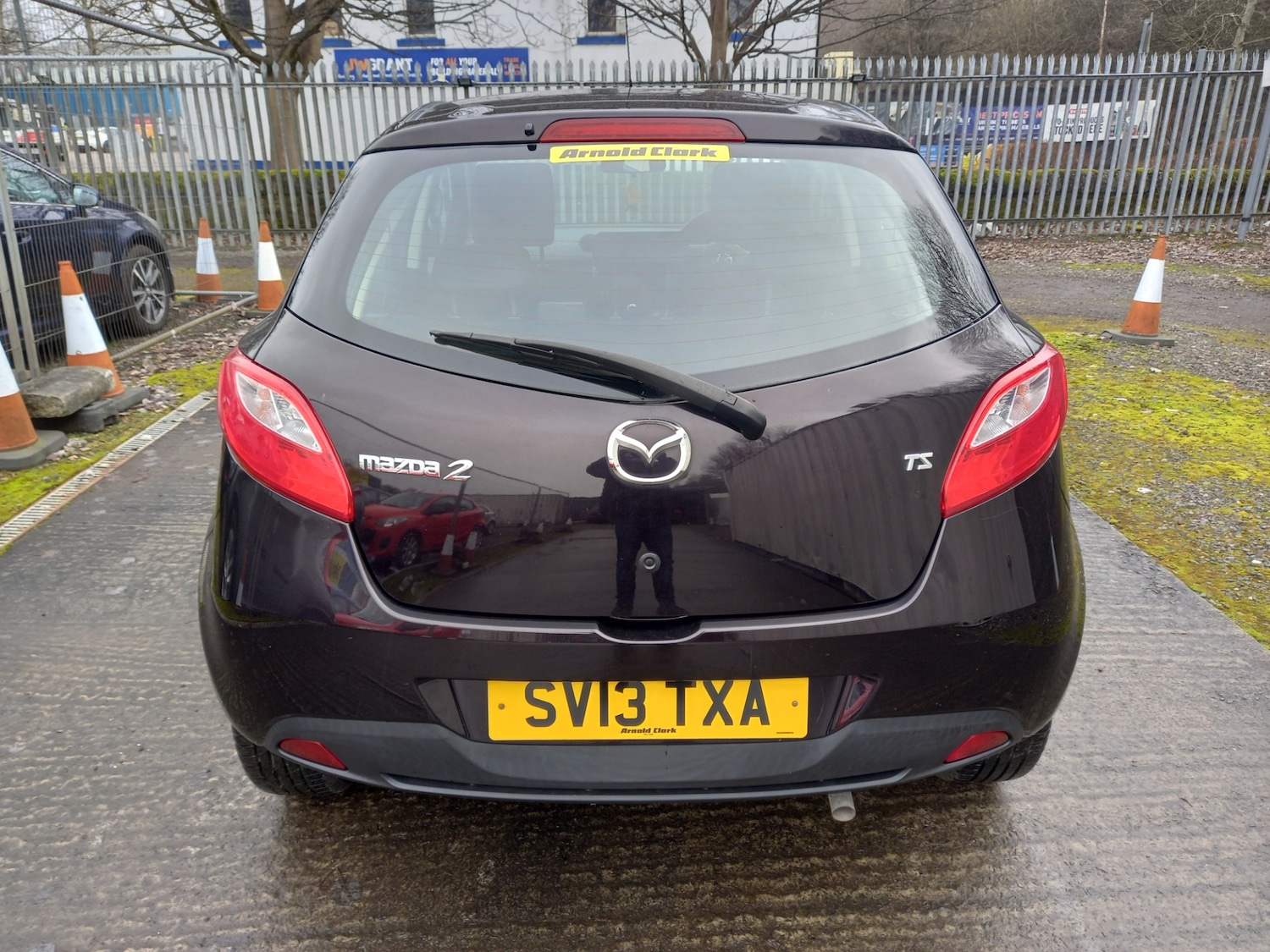 Used Mazda Mazda2 2013 for sale - 77813191: Photo 7