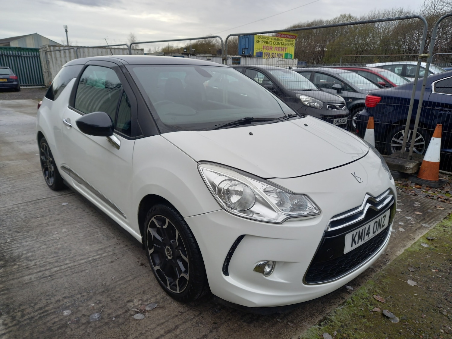 Used Citroen DS3 2014 for sale - 76663176: Photo 6