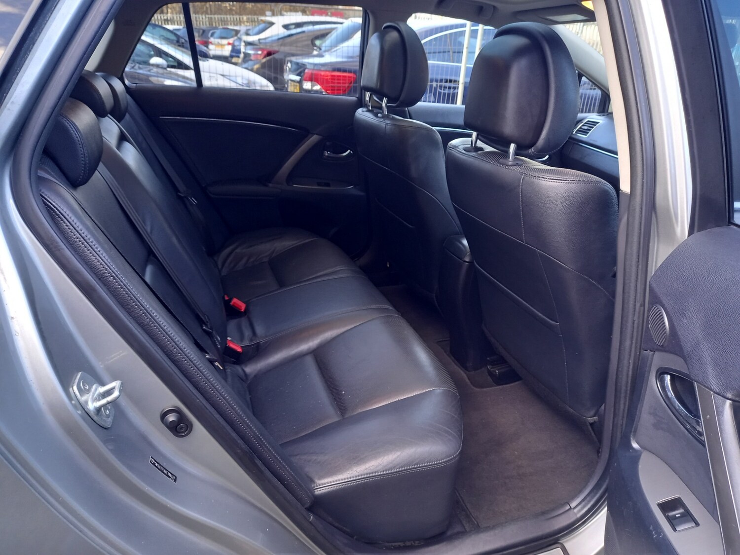 Used Toyota Avensis 2012 for sale - 77555141: Photo 15