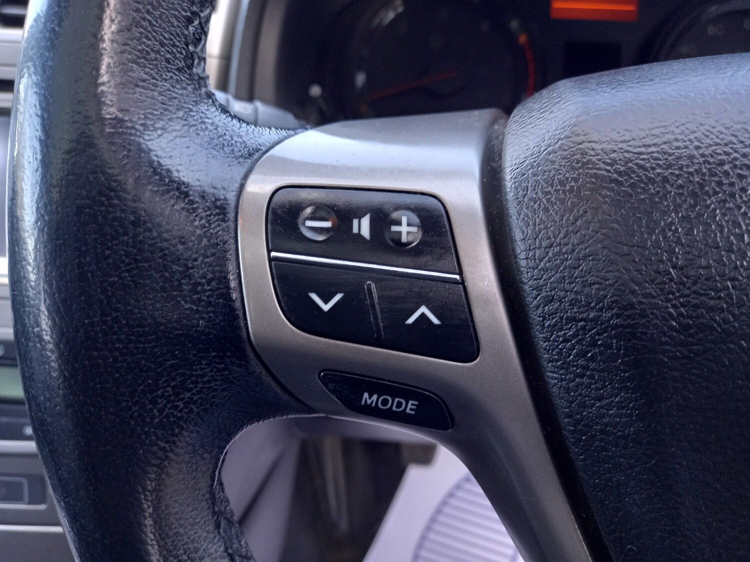 Used Toyota Avensis 2012 for sale - 77555141: Photo 26