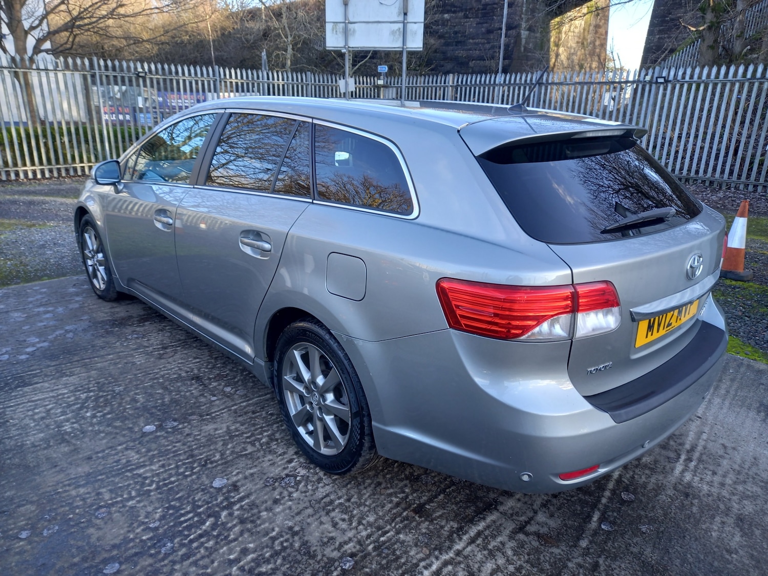 Used Toyota Avensis 2012 for sale - 77555141: Photo 3