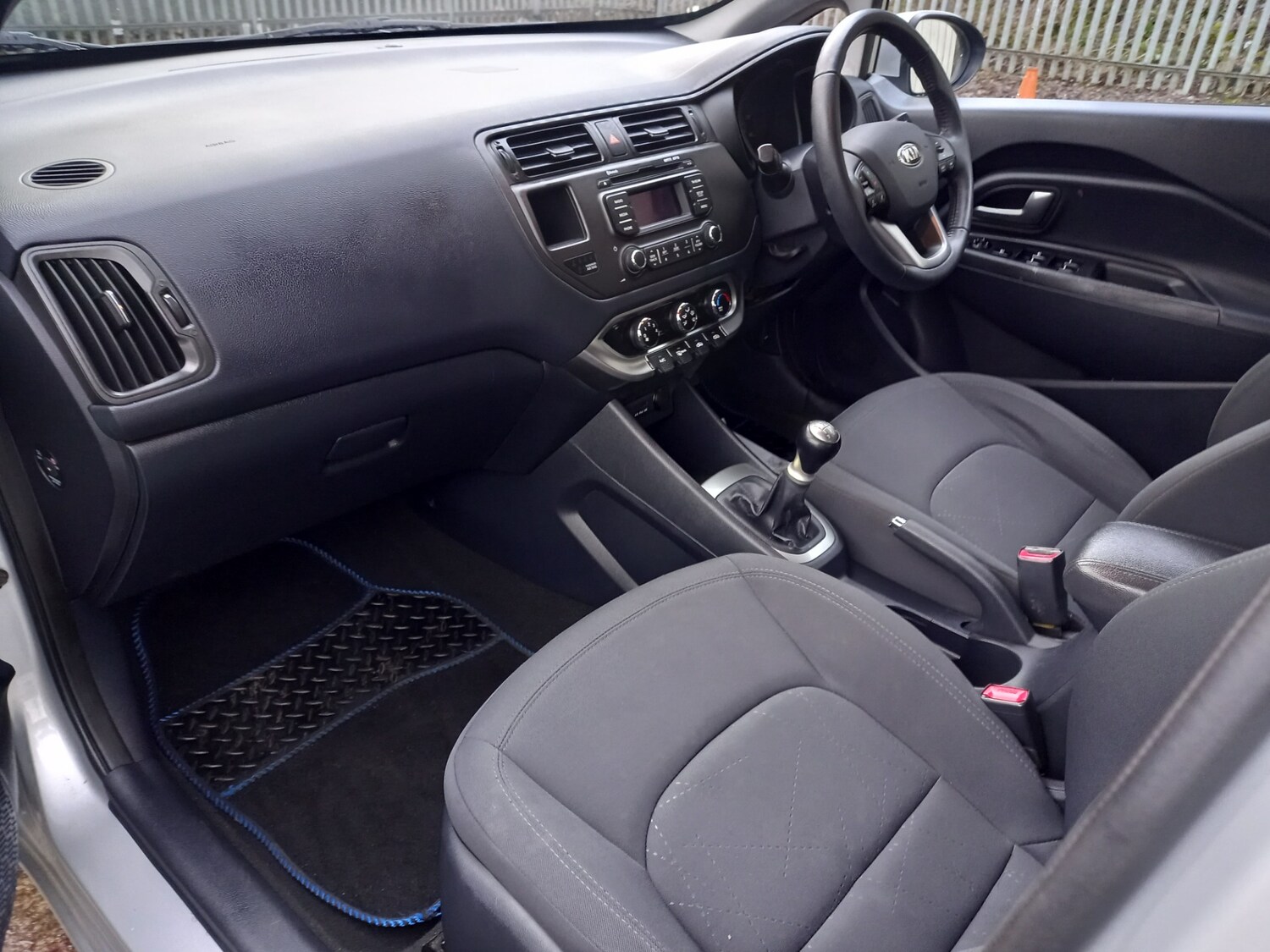 Used Kia Rio 2013 for sale - 77889980: Photo 19