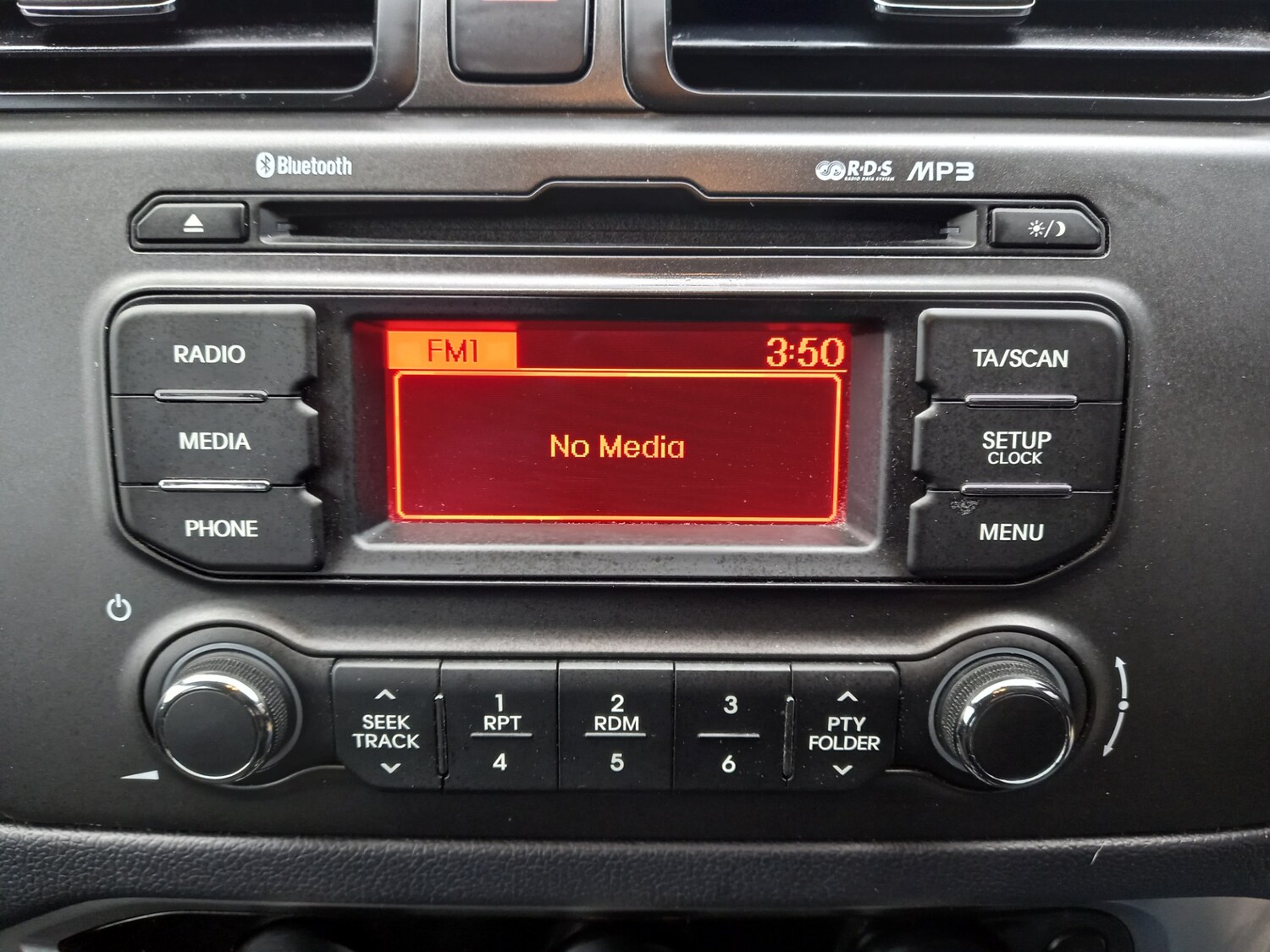 Used Kia Rio 2013 for sale - 77889980: Photo 25