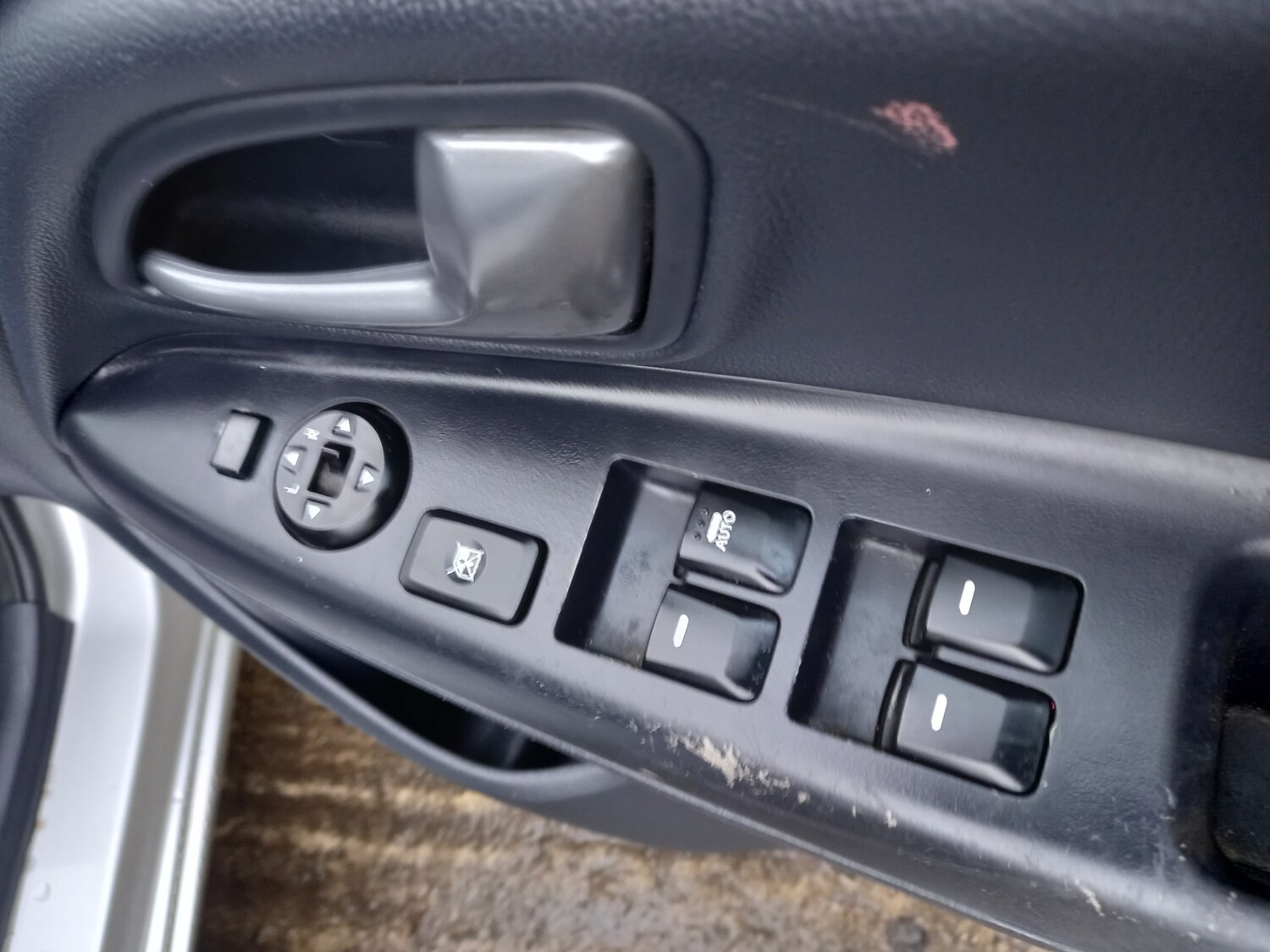 Used Kia Rio 2013 for sale - 77889980: Photo 29