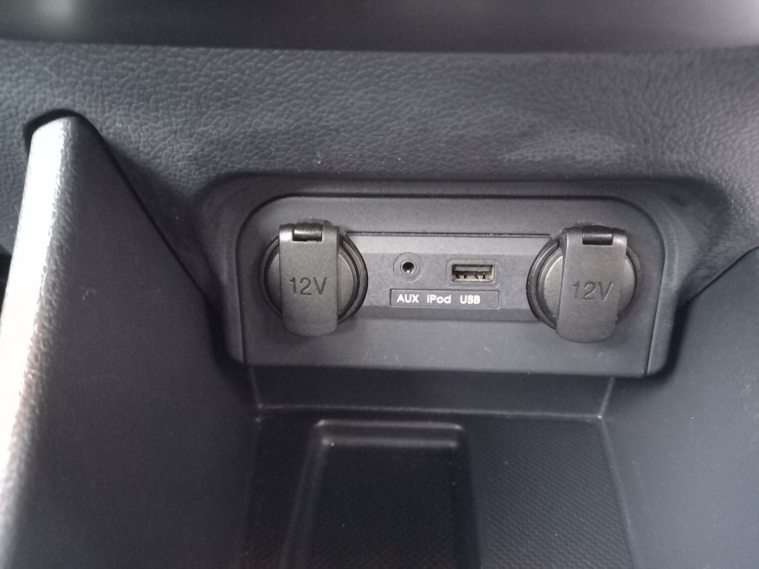 Used Kia Rio 2013 for sale - 77889980: Photo 32