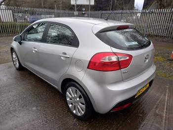 Used Kia Rio 2013 for sale - 77889980: Photo