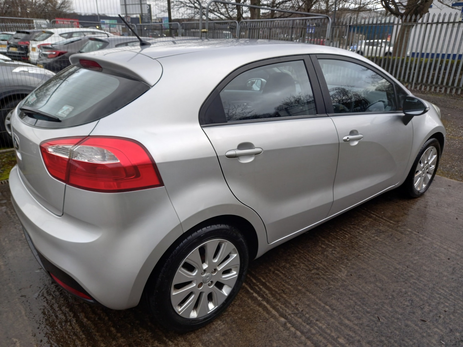 Used Kia Rio 2013 for sale - 77889980: Photo 8