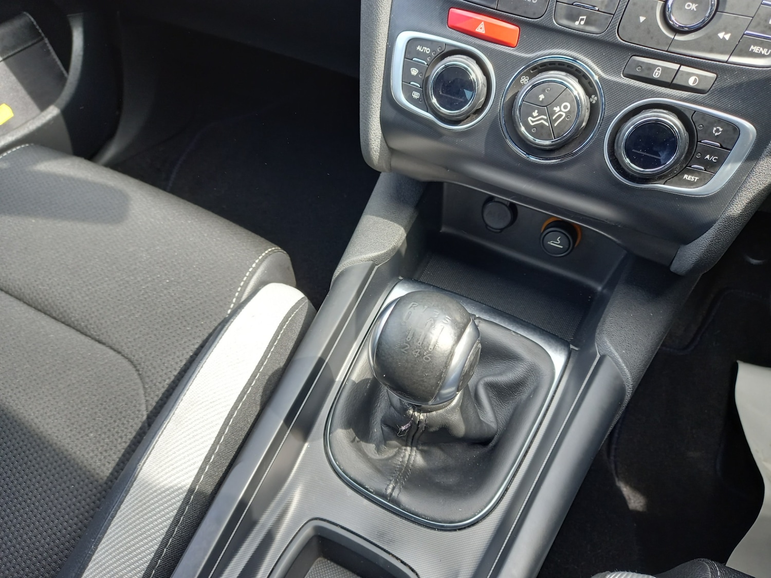 Vehicle 29