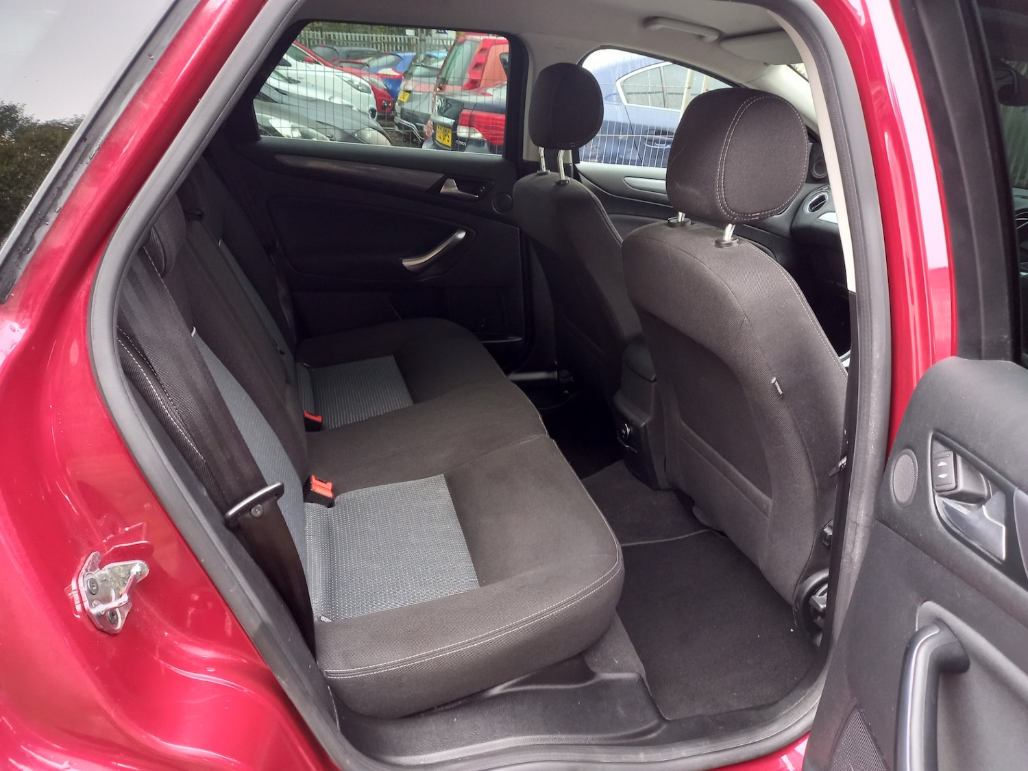 Used Ford Mondeo 2014 for sale - 76363776: Photo 15
