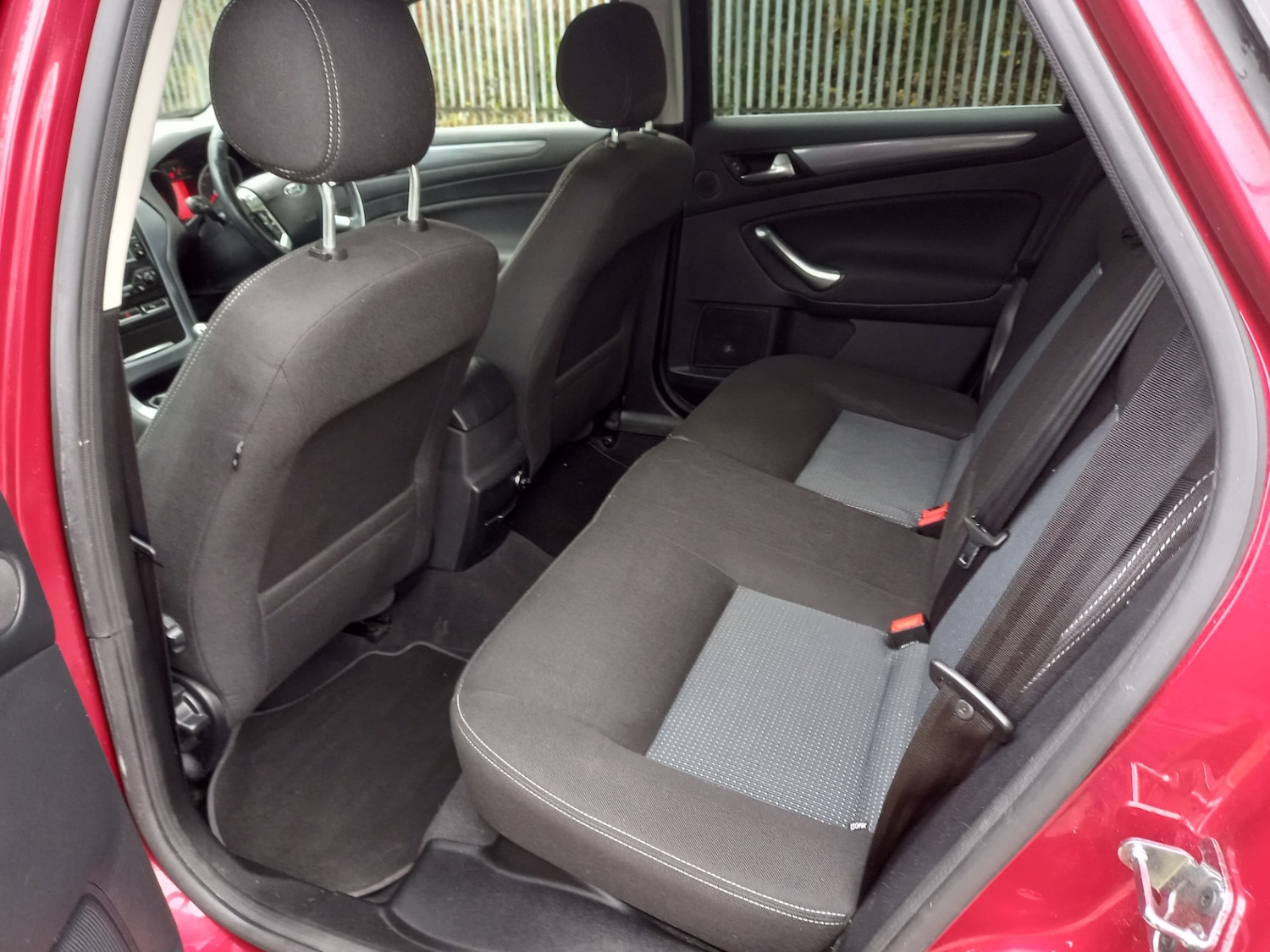 Used Ford Mondeo 2014 for sale - 76363776: Photo 23