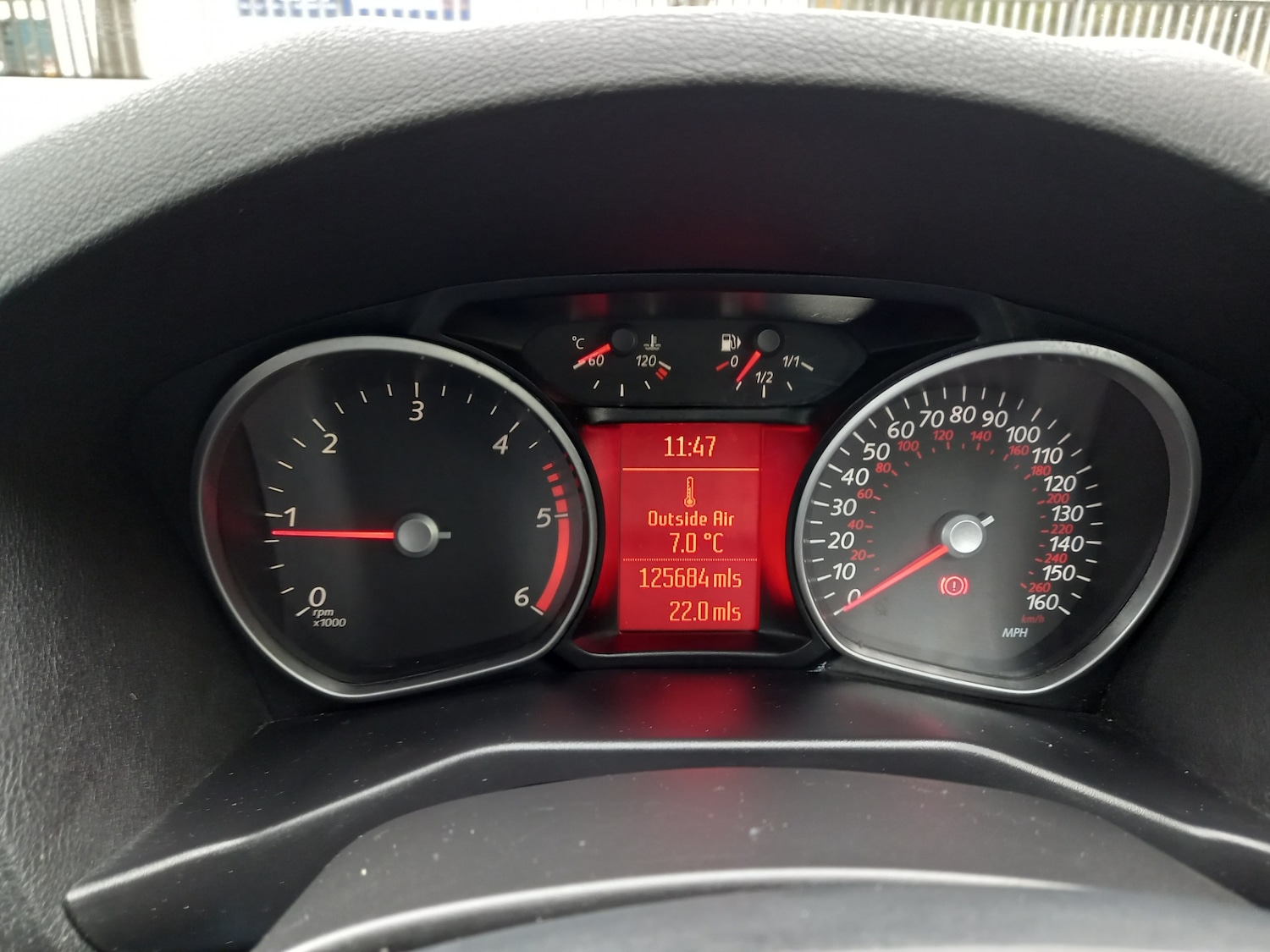 Used Ford Mondeo 2014 for sale - 76363776: Photo 31