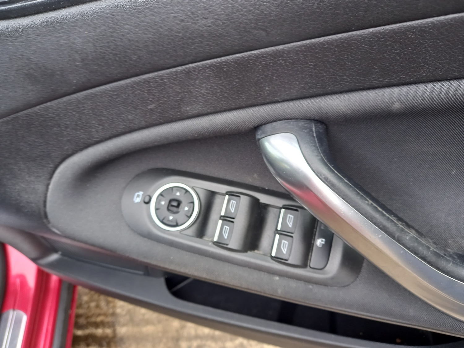 Used Ford Mondeo 2014 for sale - 76363776: Photo 32